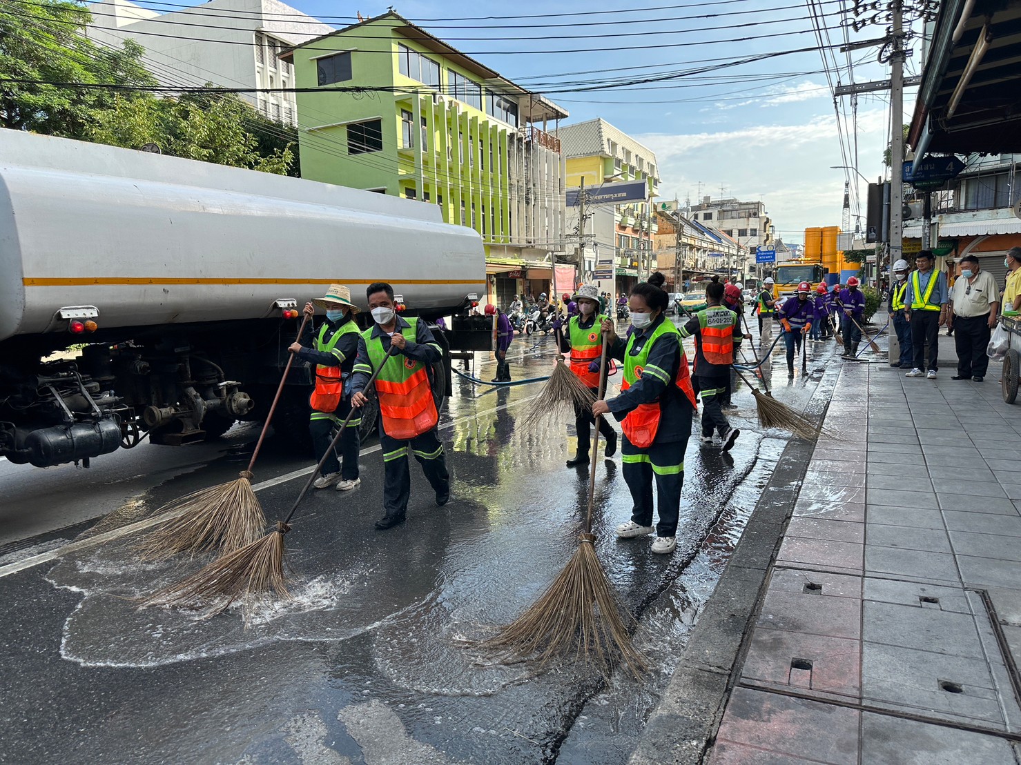 Big Cleaning Day ถนนสามเสน